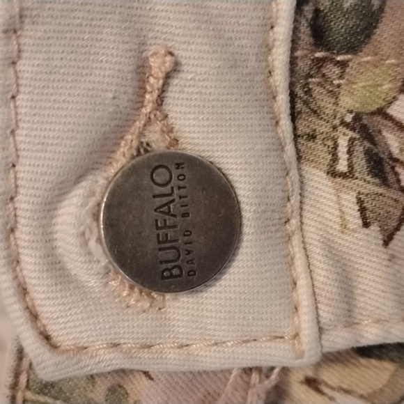 Buffalo David Button Oasis Mid Rise Skinny Ankle Floral Pants, Size: 6/28 - Picture 6 of 11